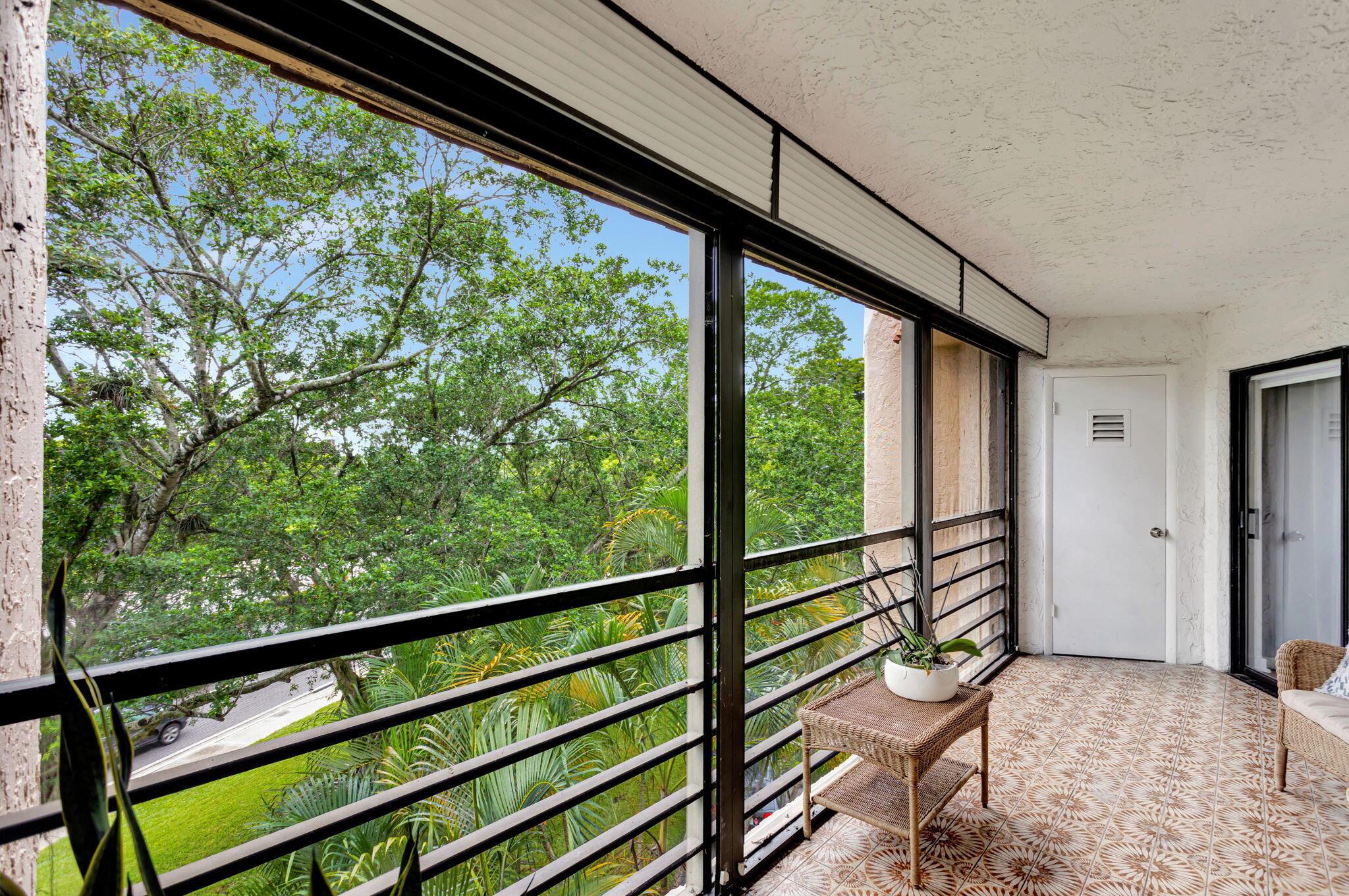 6755 W Broward Boulevard 409