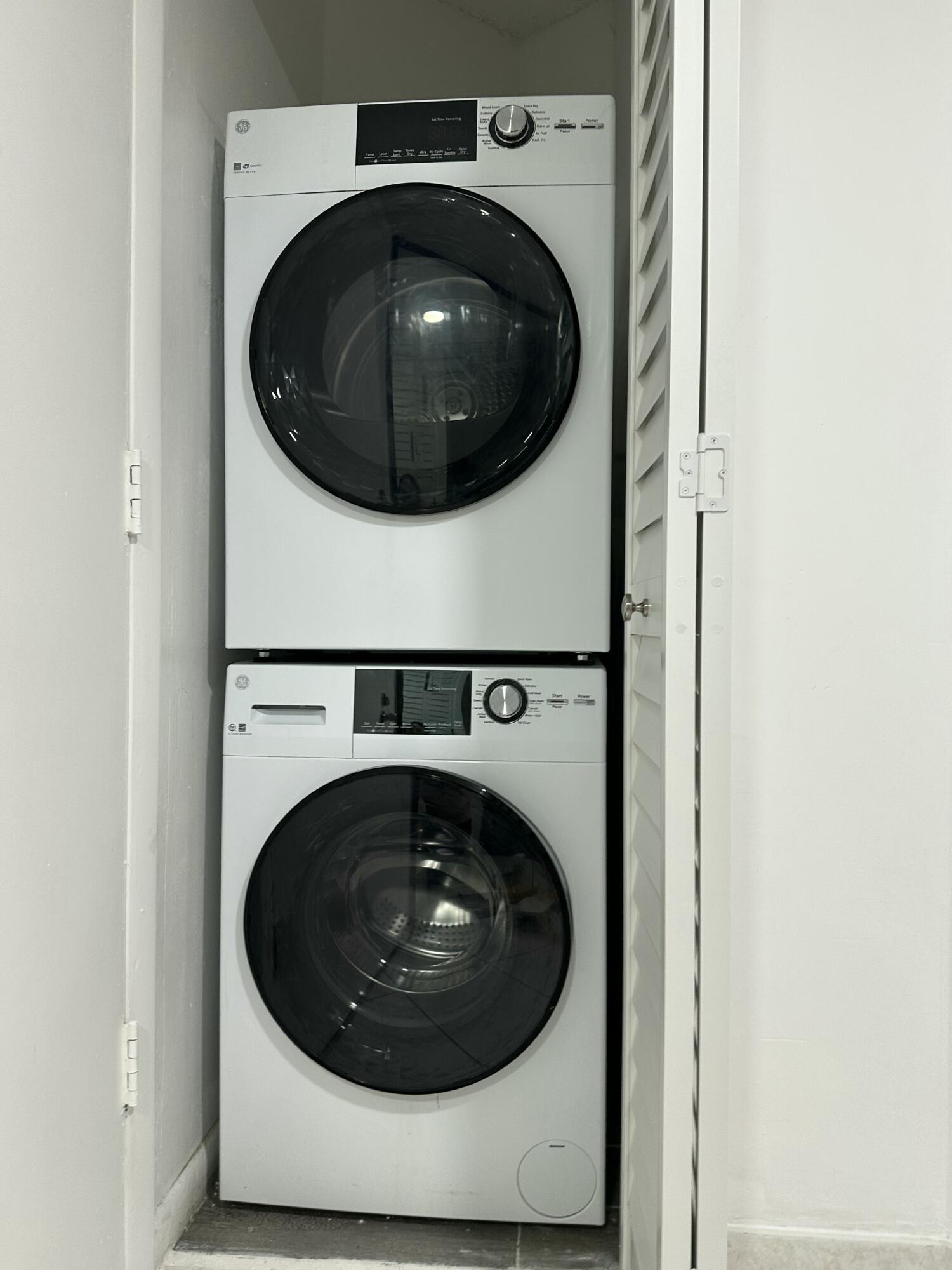 6755 W Broward Boulevard 409