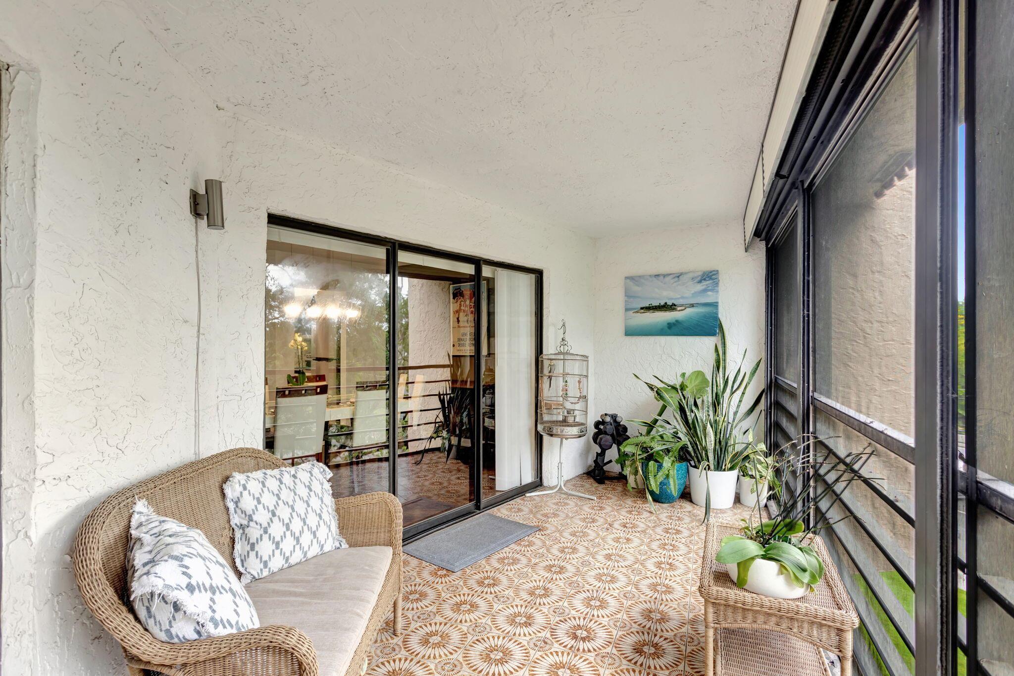 6755 W Broward Boulevard 409