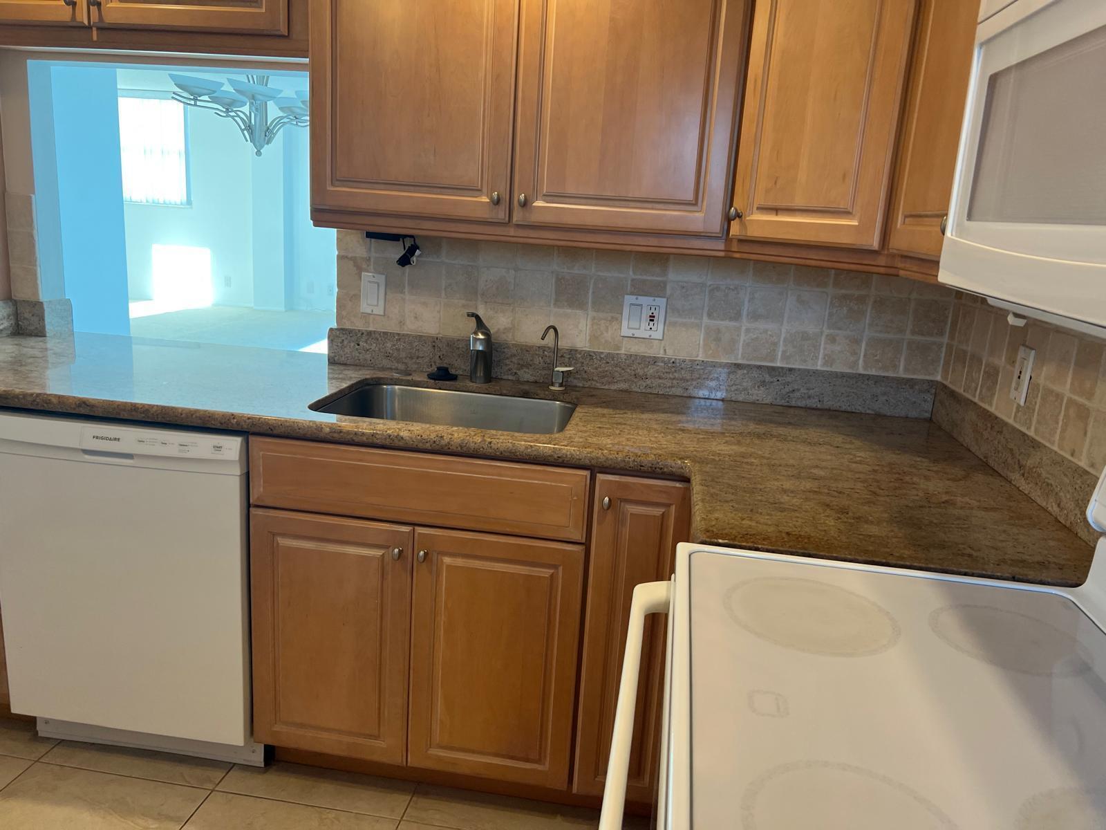 5301 NW 2nd Avenue Ph-F