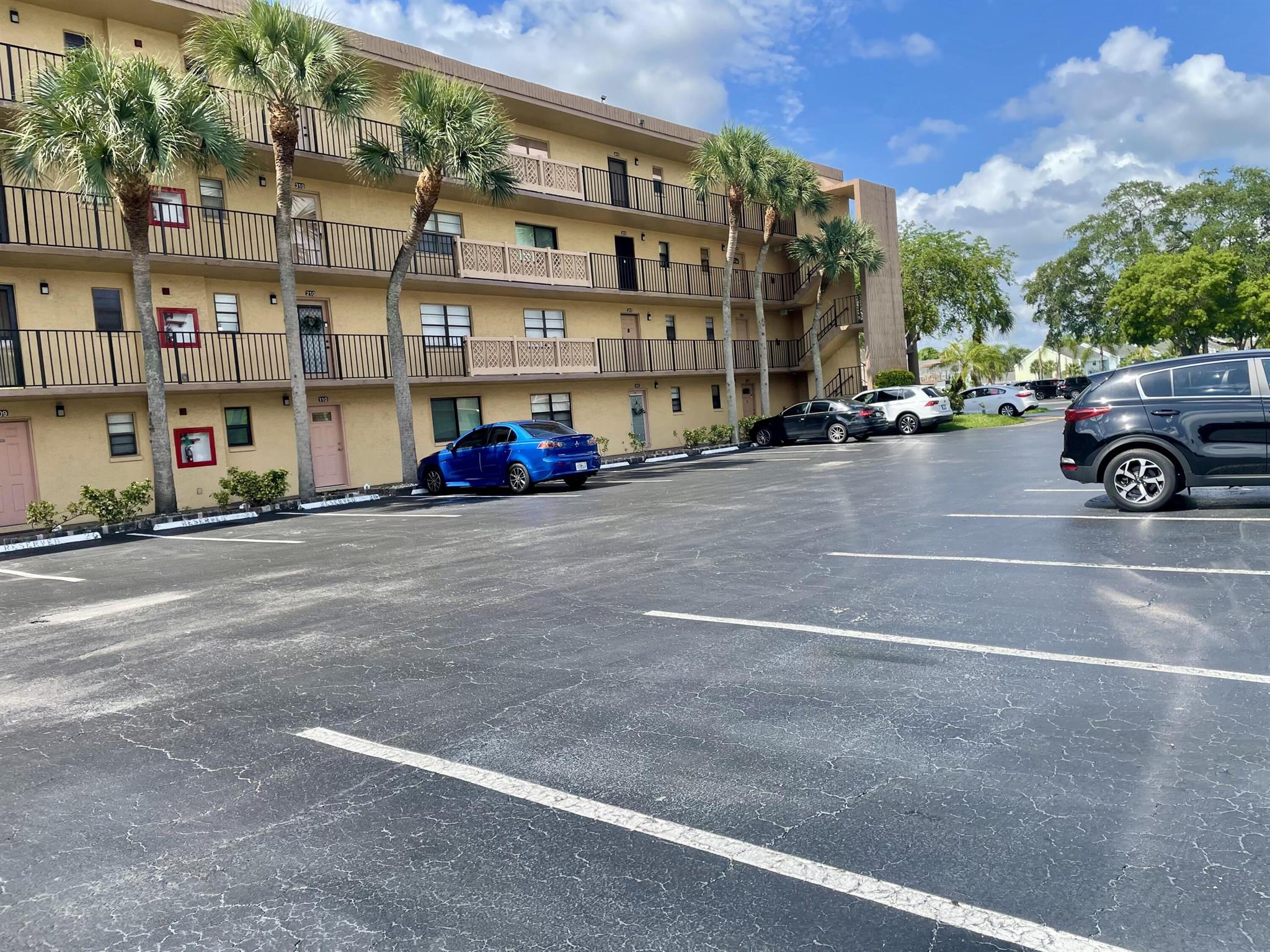 9370 SW 8th Street 209