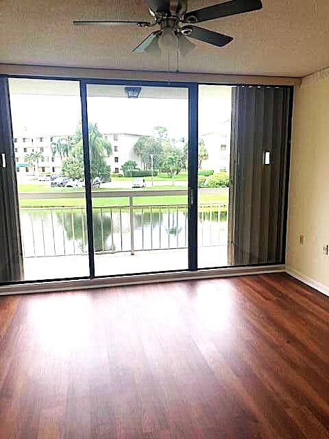 6217 Balboa Circle 202