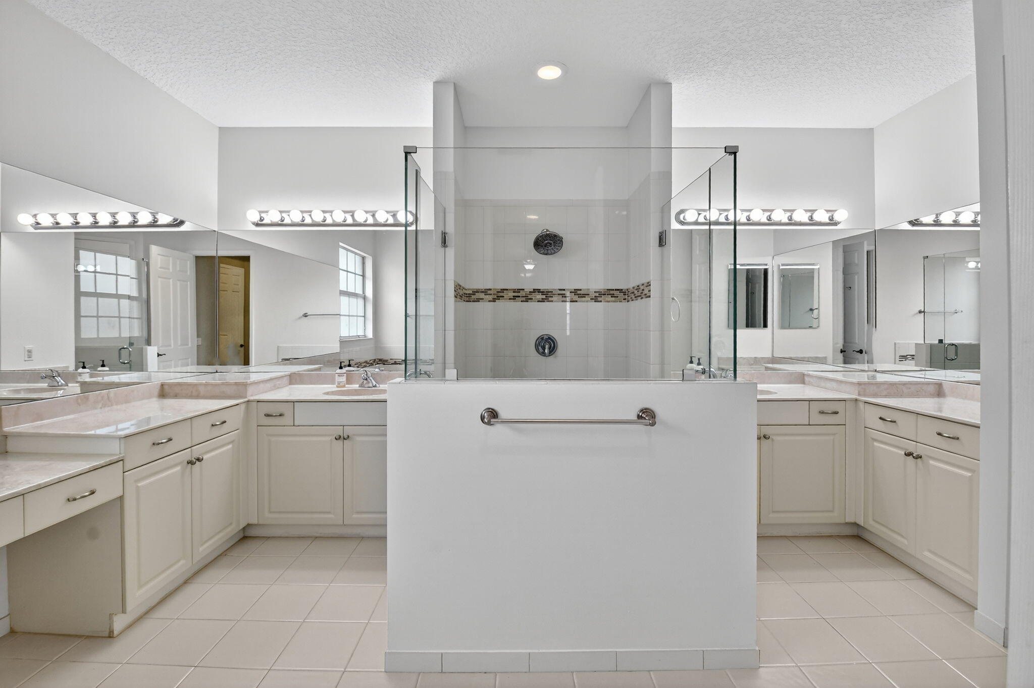 9917 Cobblestone Drive