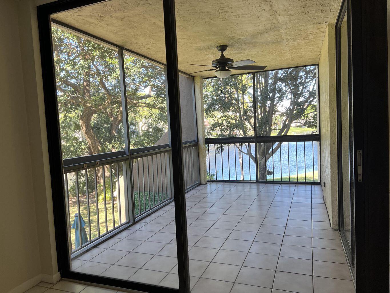 955 Egret Circle 202