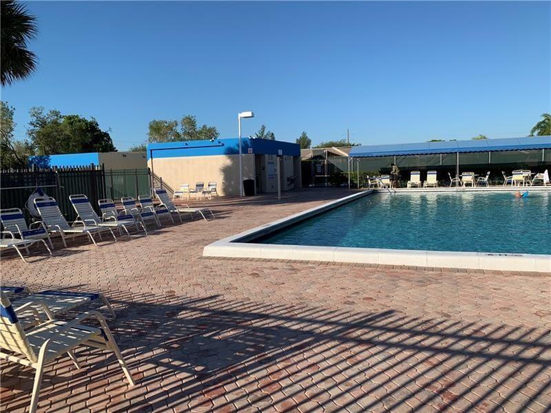 15627 Bottlebrush Circle