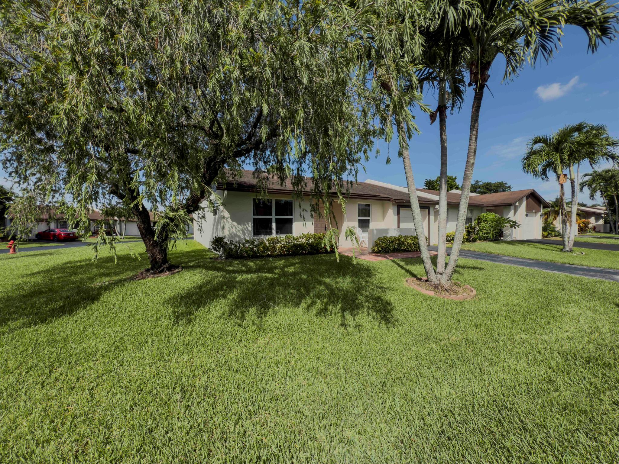 15627 Bottlebrush Circle