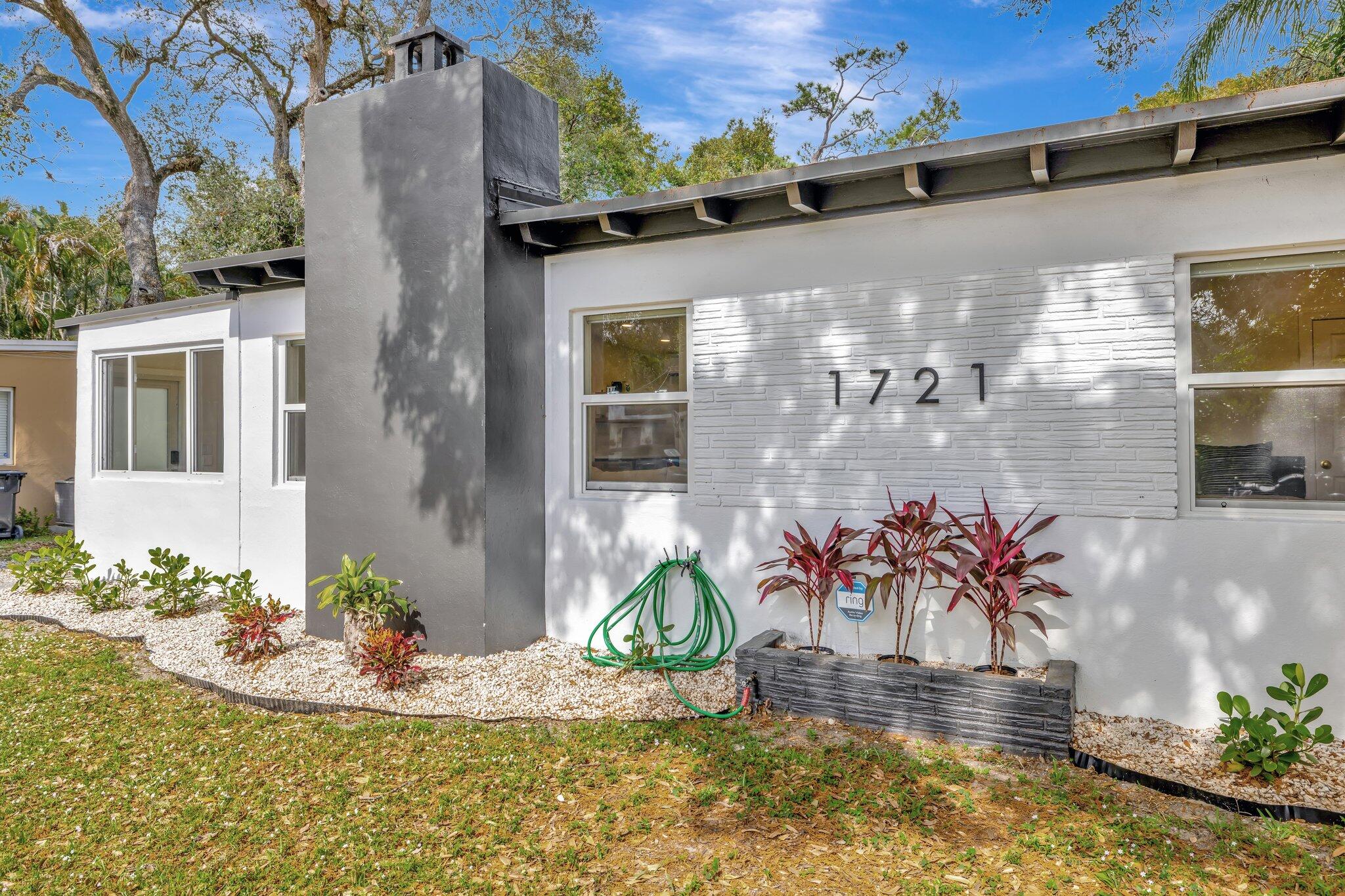 1721 SW 13th Street