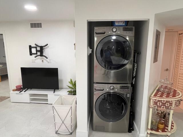 1209 Congressional Way