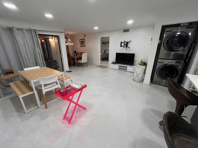 1209 Congressional Way
