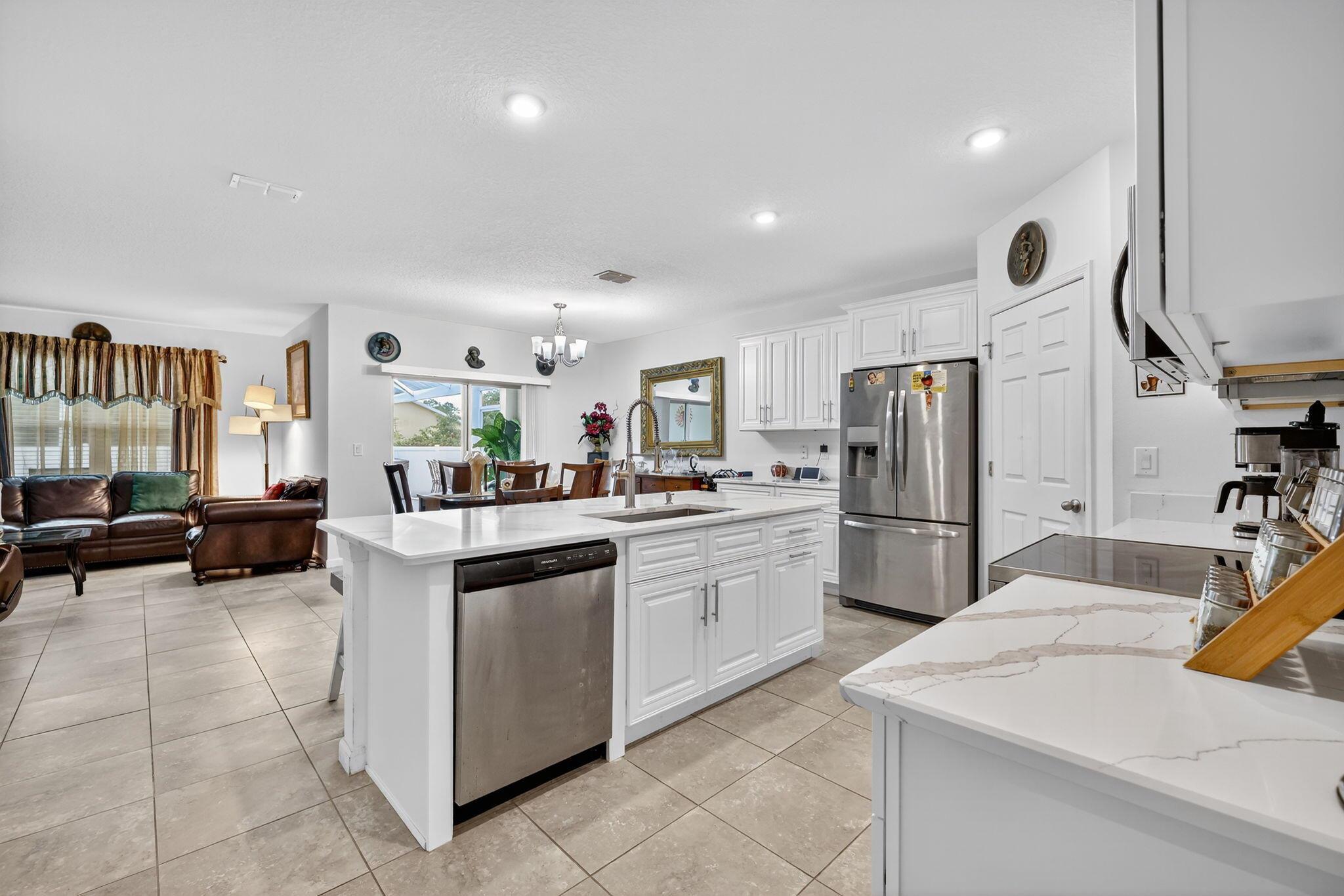 2169 SW Savage Boulevard