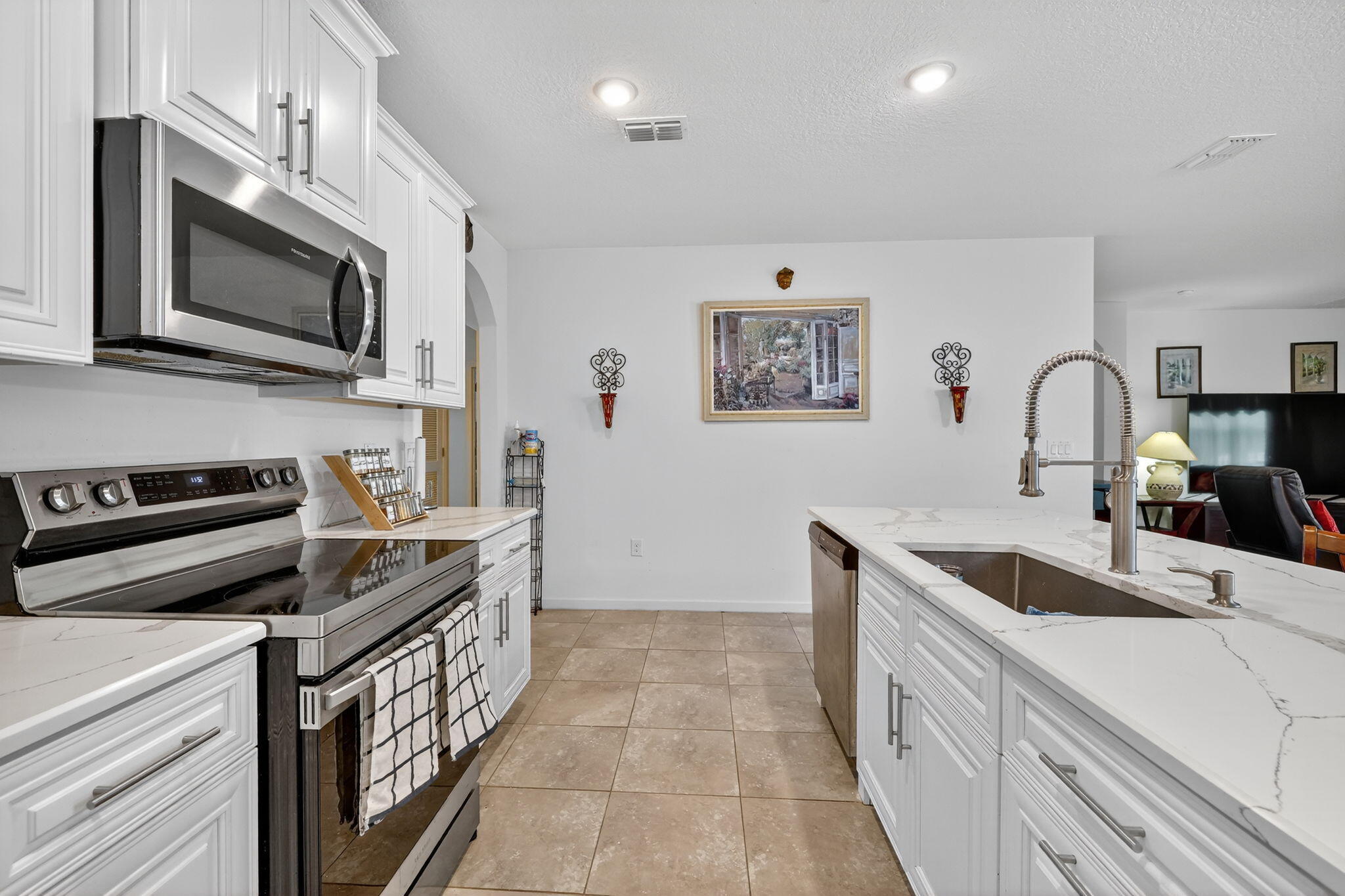 2169 SW Savage Boulevard