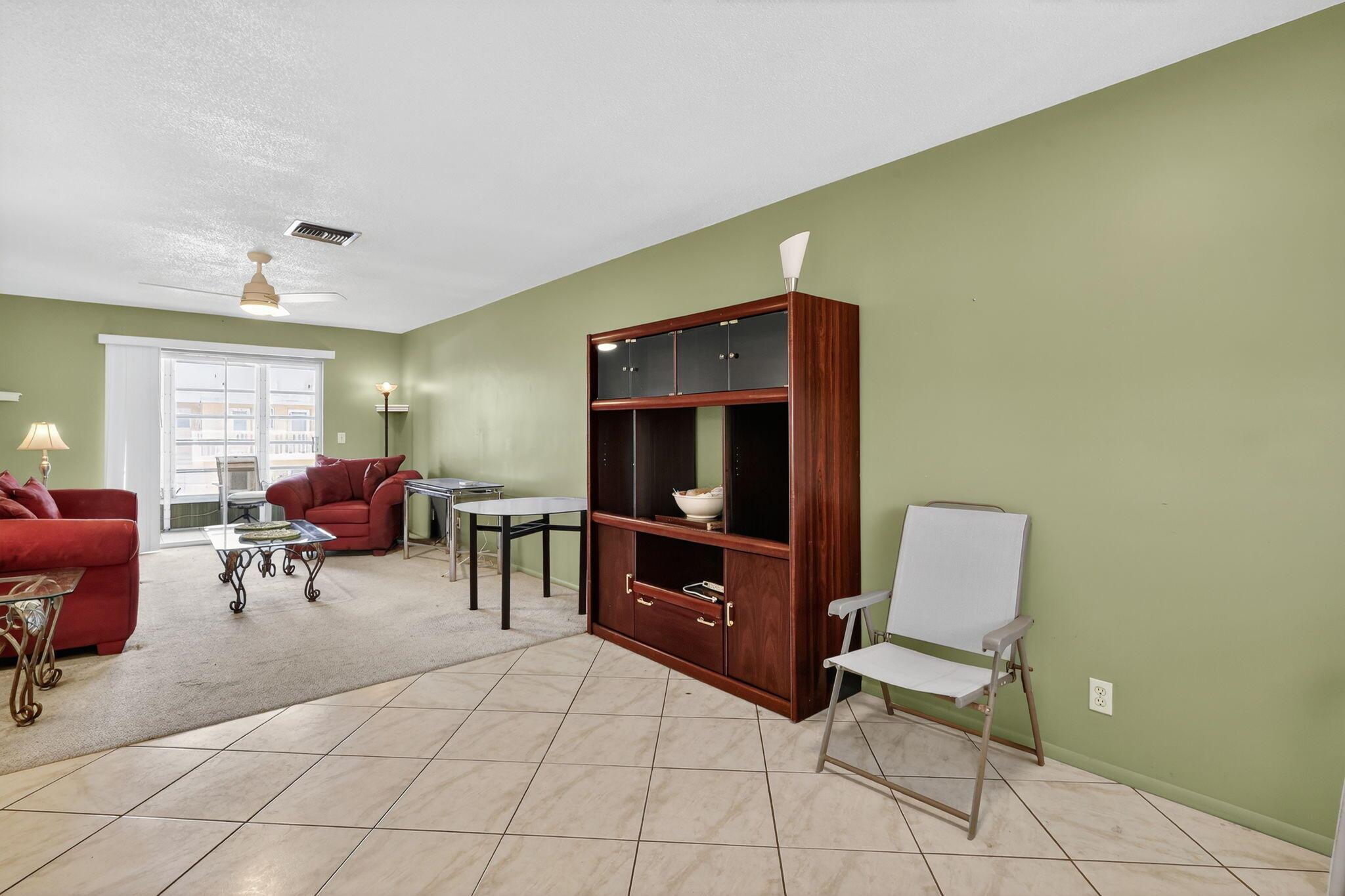 2152 NE 1st Way 205