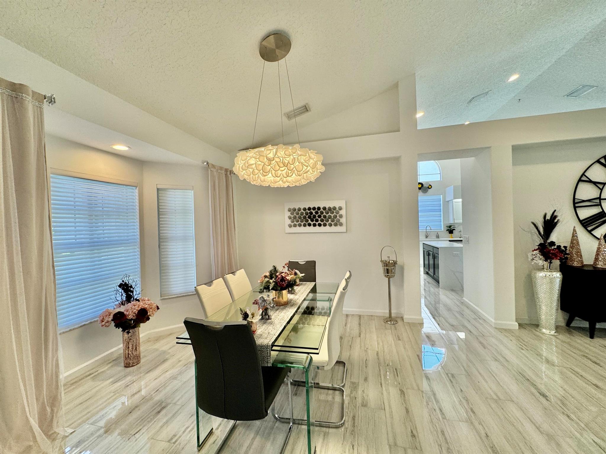 8561 Lawson Circle
