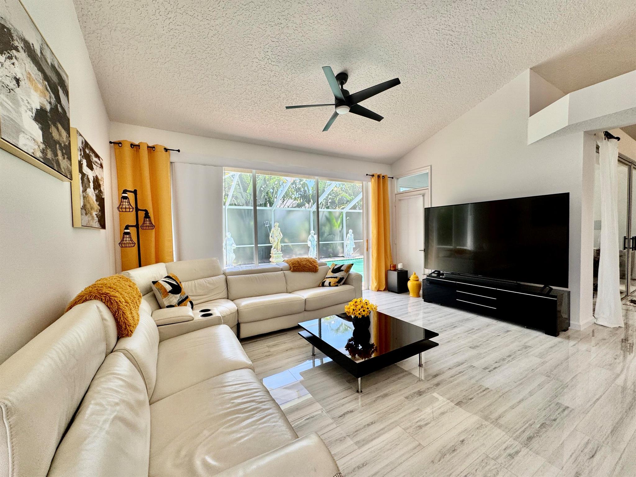 8561 Lawson Circle