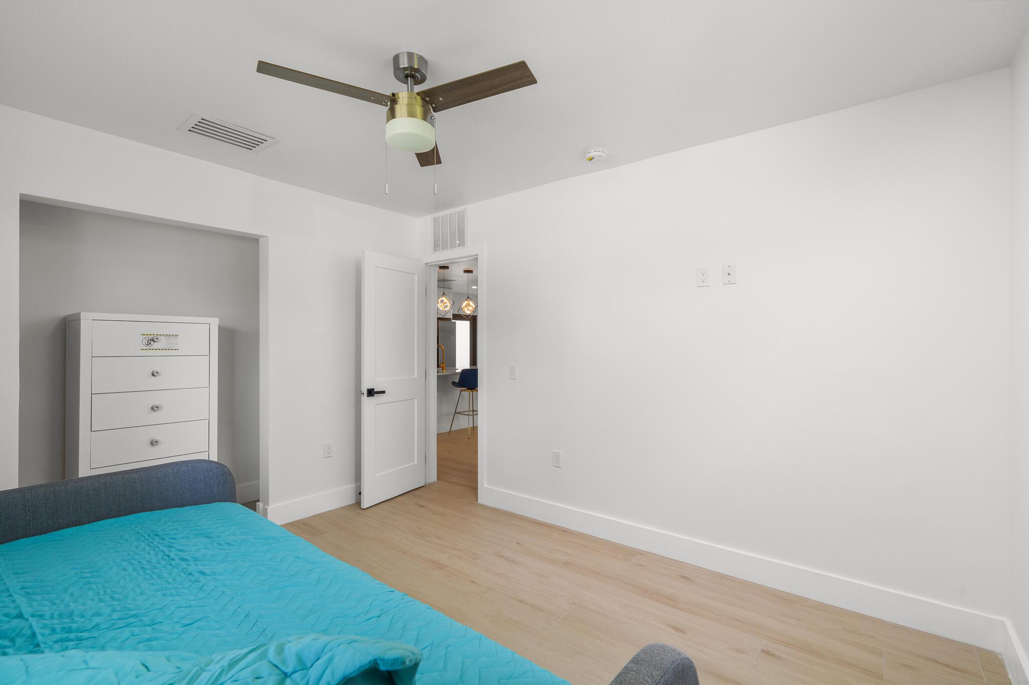 303 De Carie Street