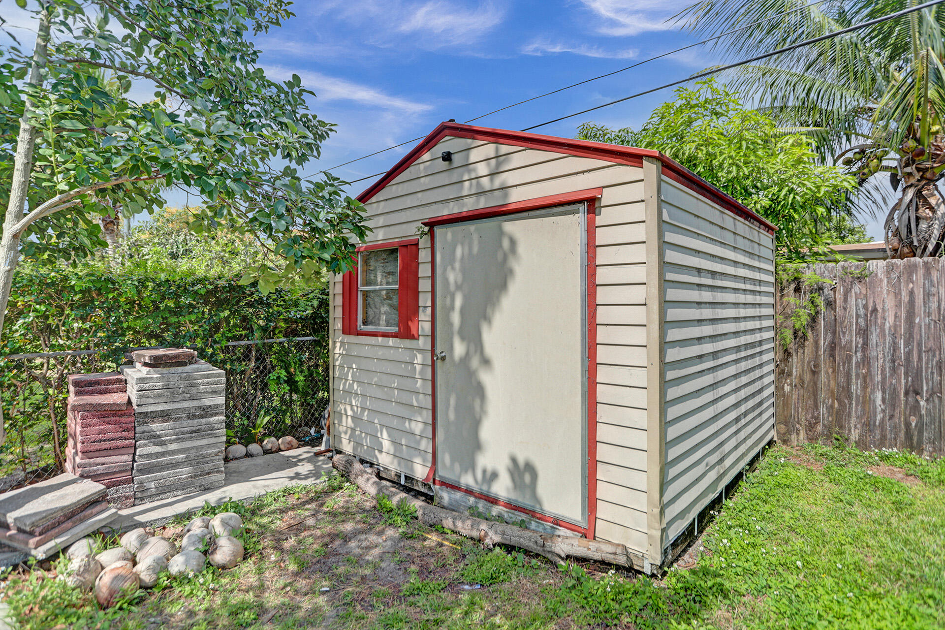 551 NW 107th Street