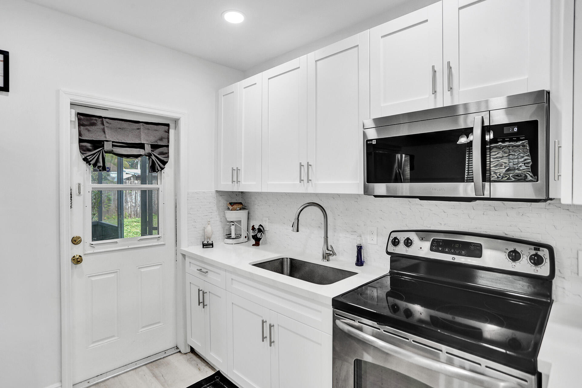 551 NW 107th Street