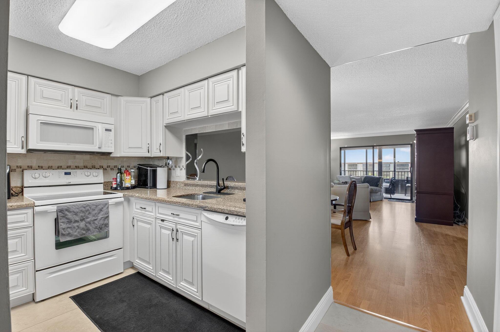 7290 Kinghurst Drive 803