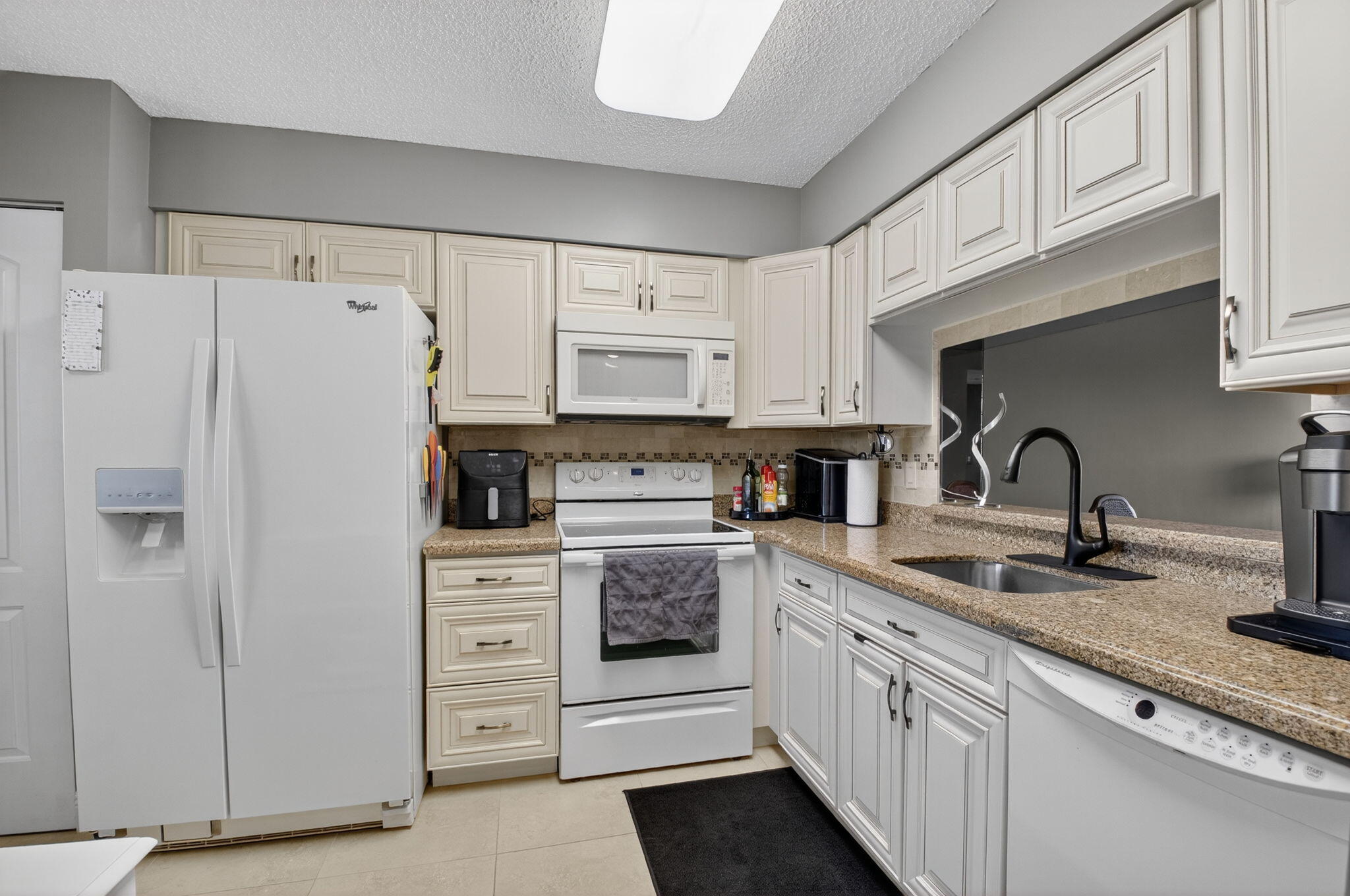 7290 Kinghurst Drive 803