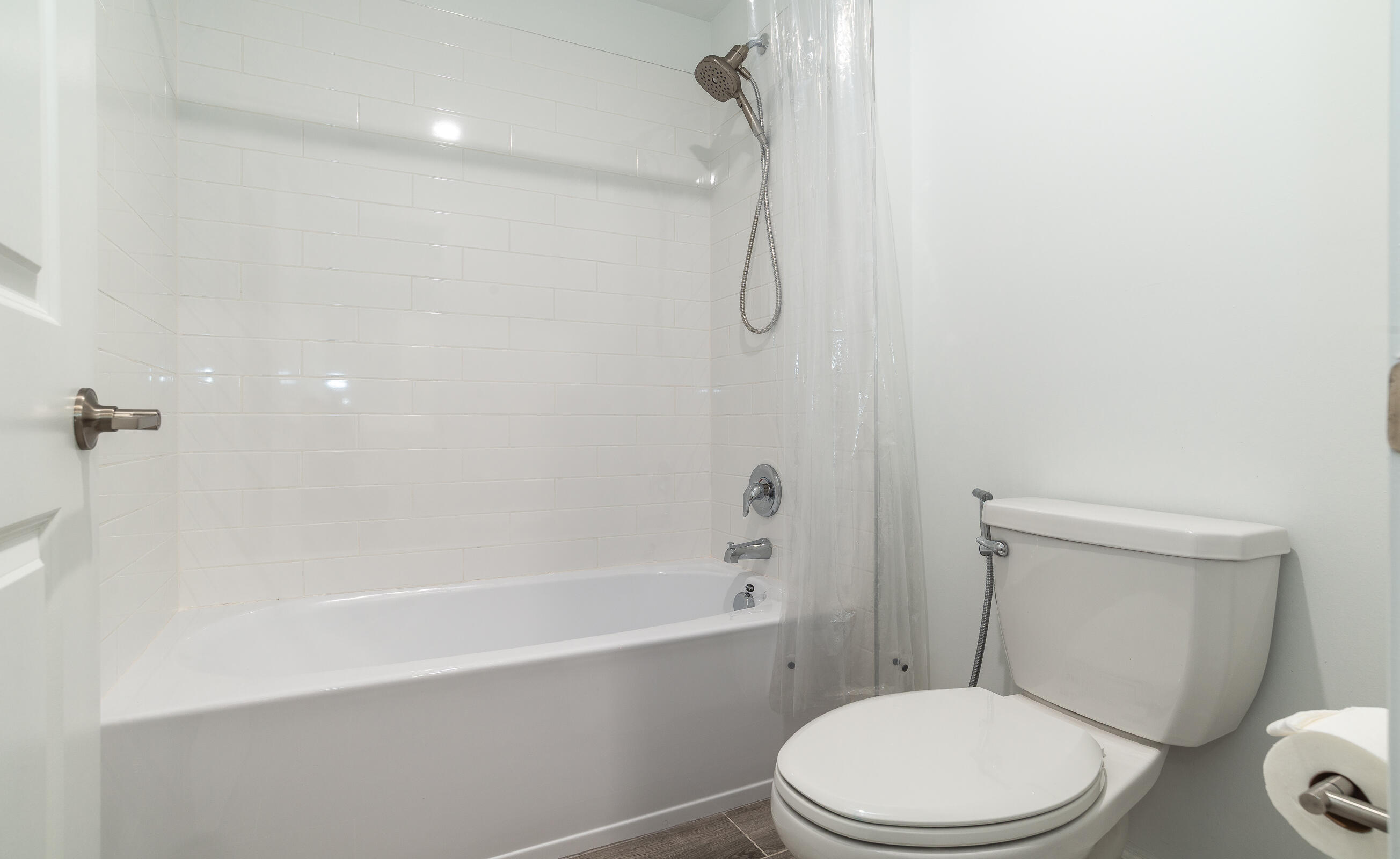 6378 NW Windwood Way