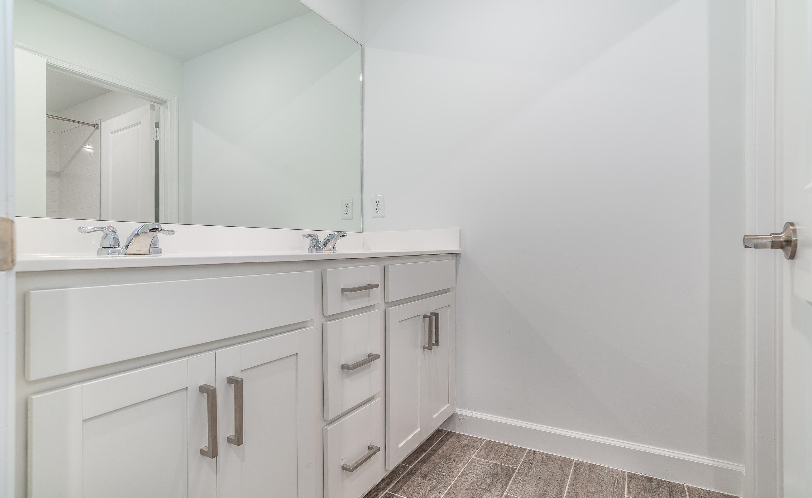 6378 NW Windwood Way