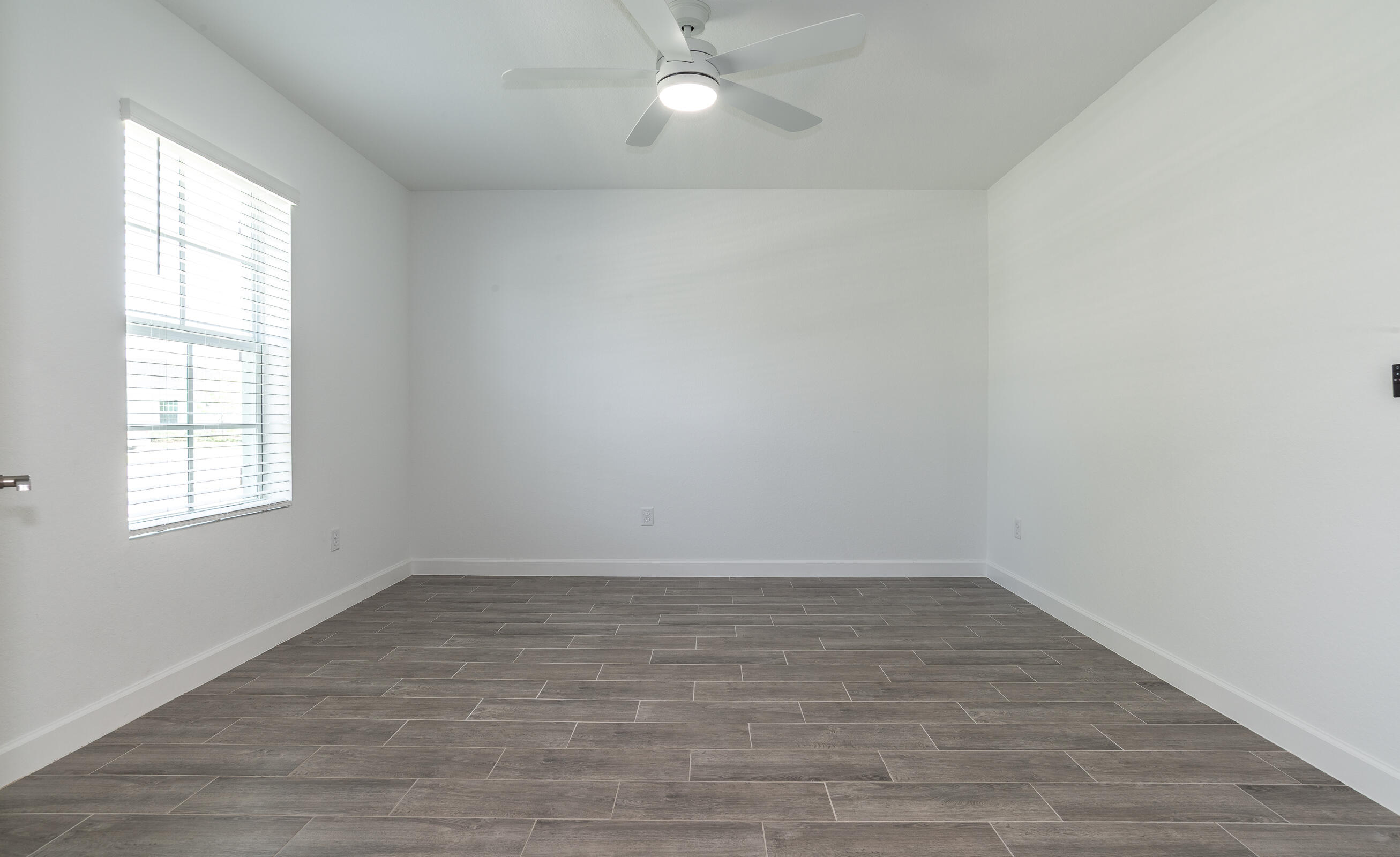 6378 NW Windwood Way