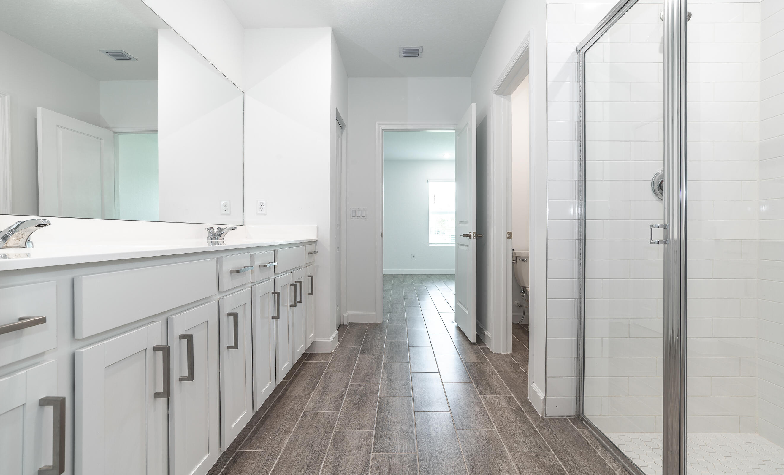 6378 NW Windwood Way