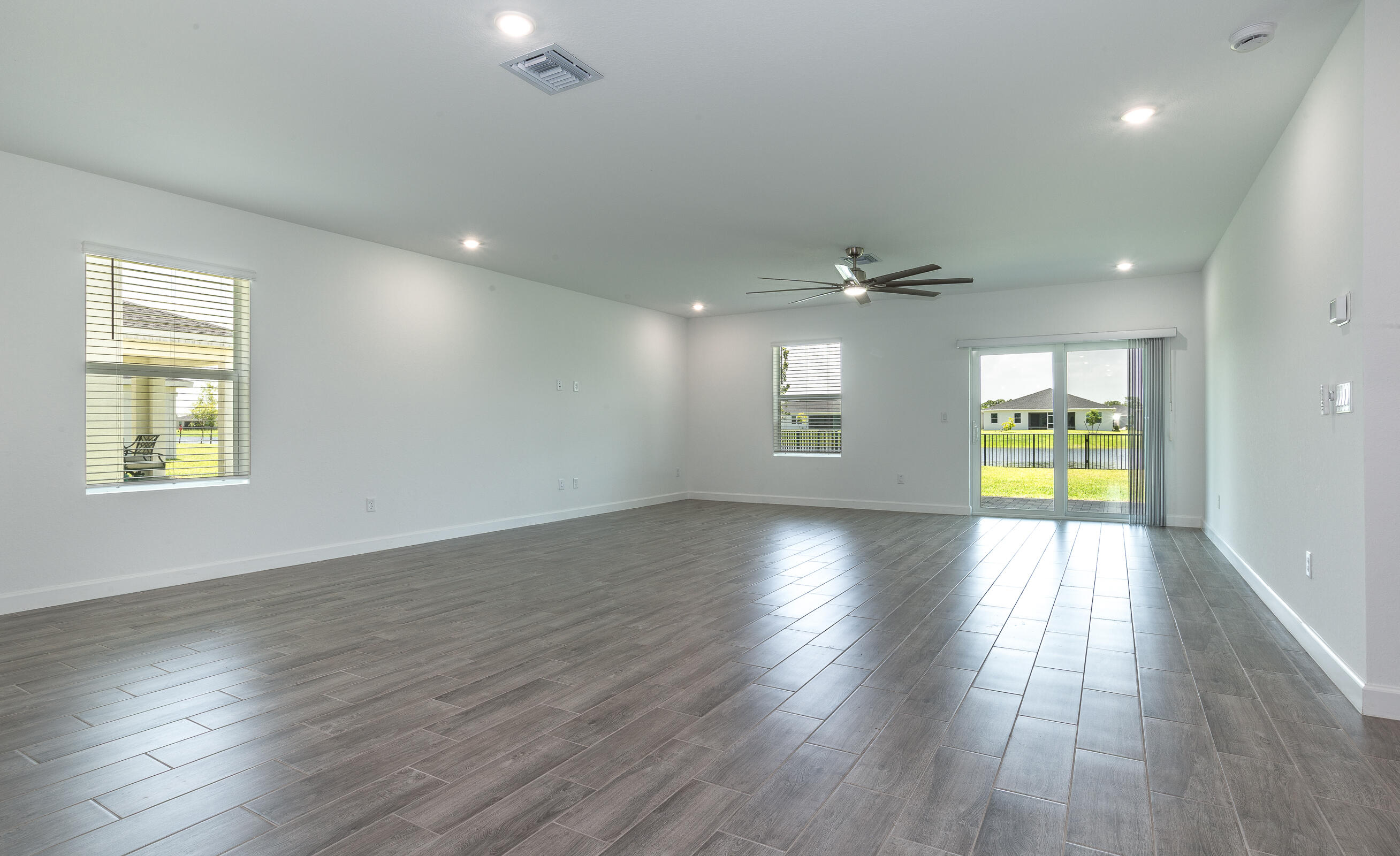 6378 NW Windwood Way