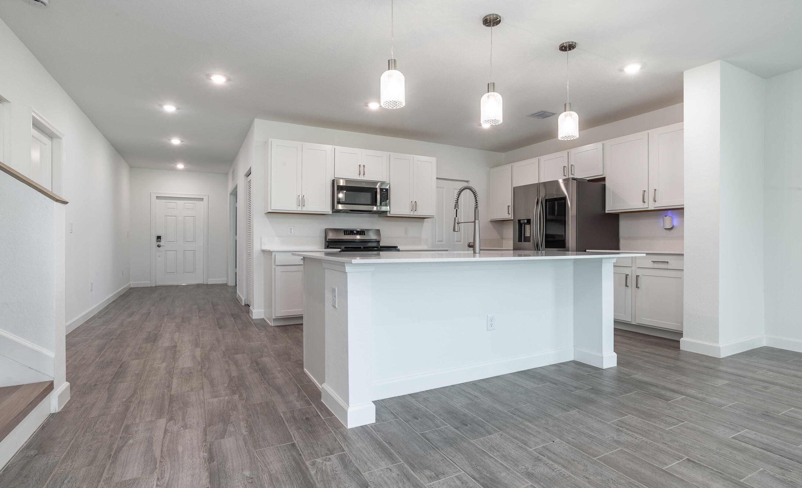 6378 NW Windwood Way