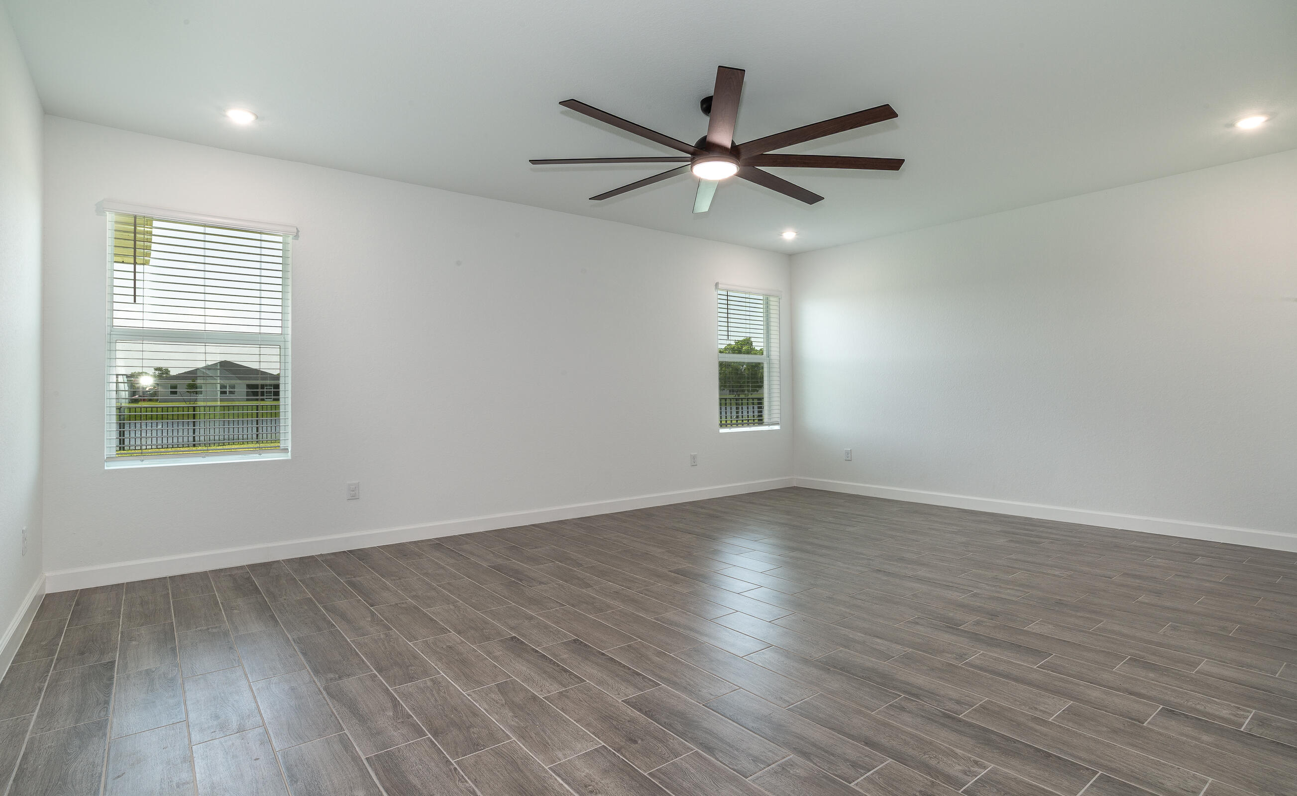 6378 NW Windwood Way