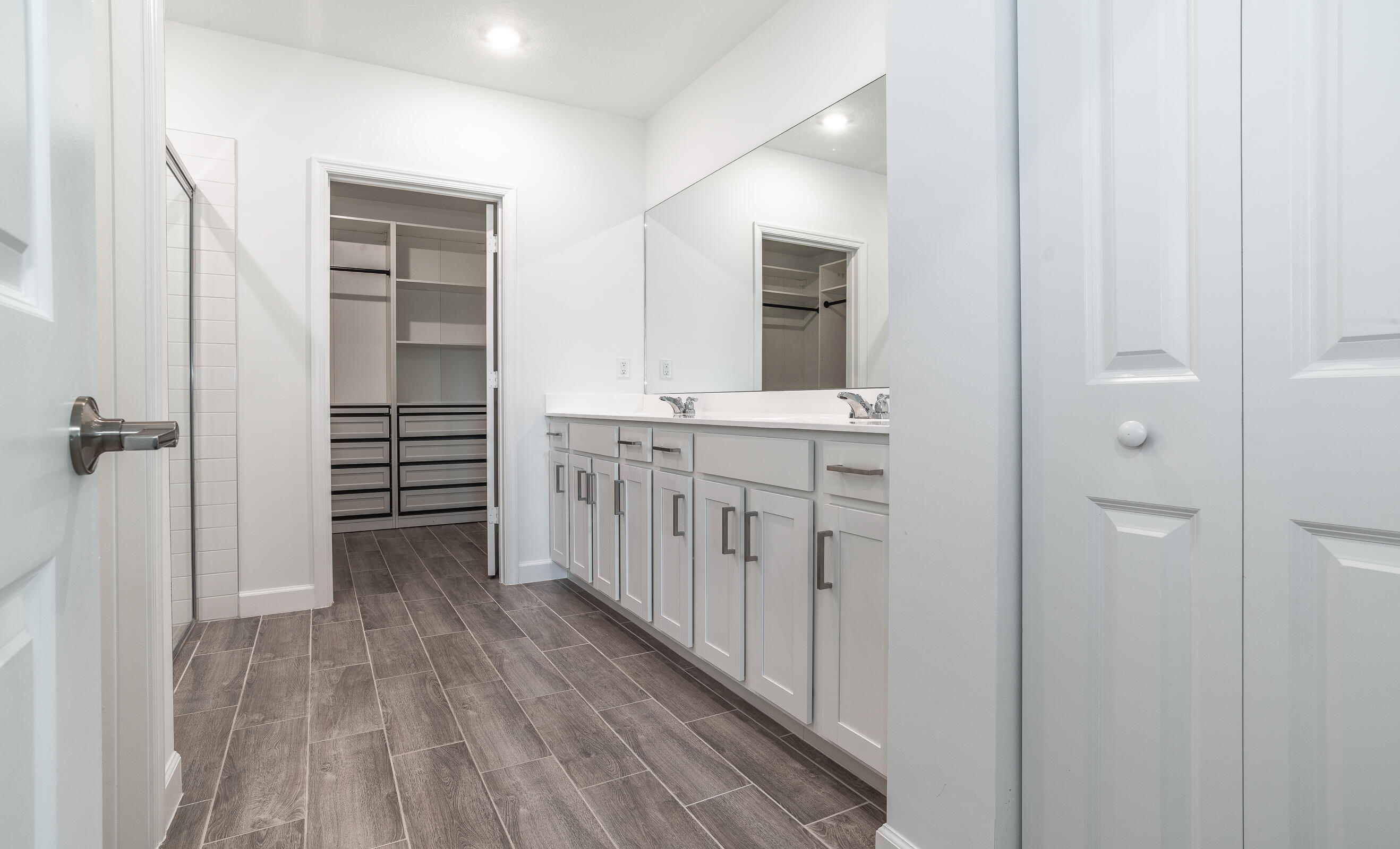 6378 NW Windwood Way