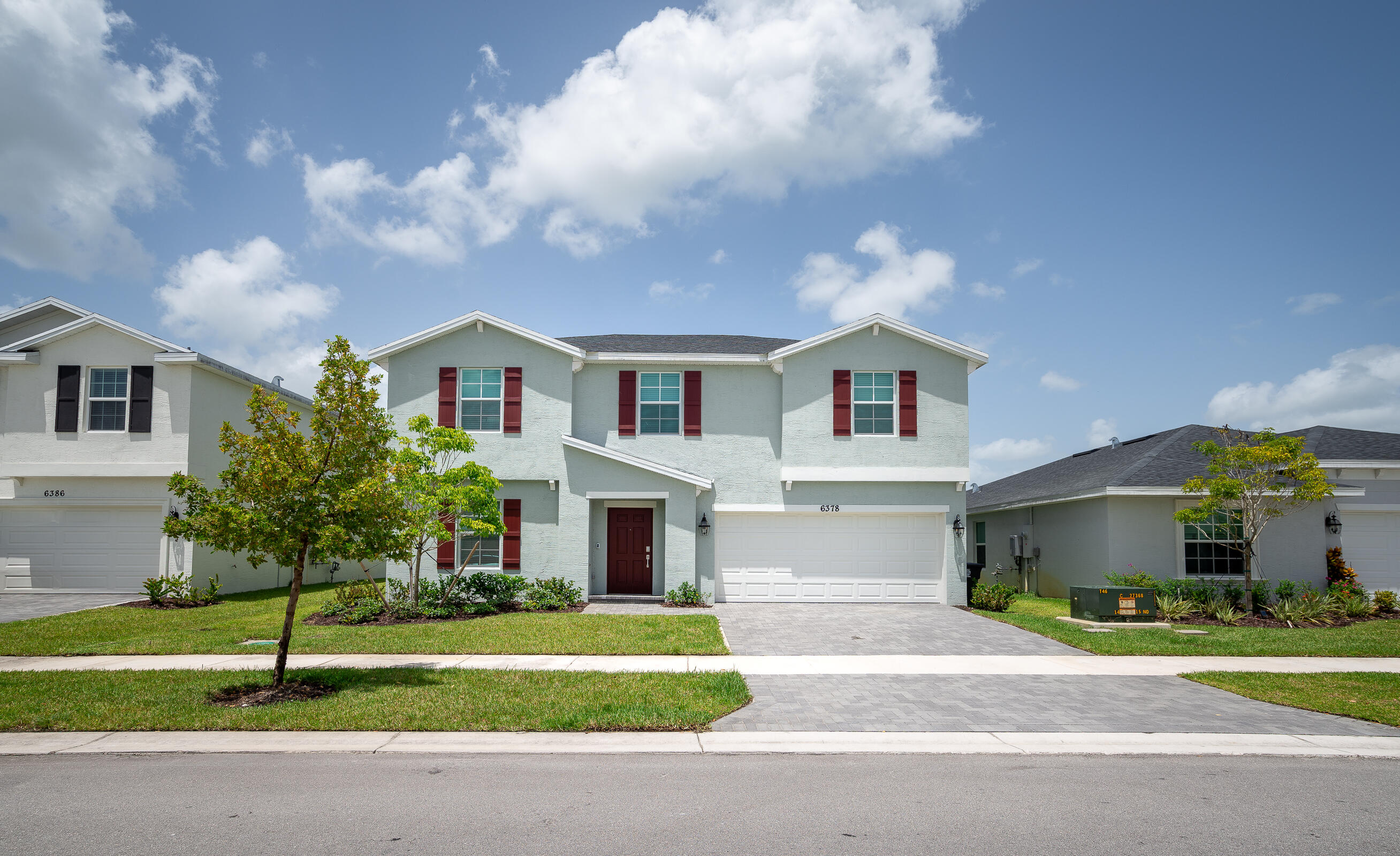 6378 NW Windwood Way