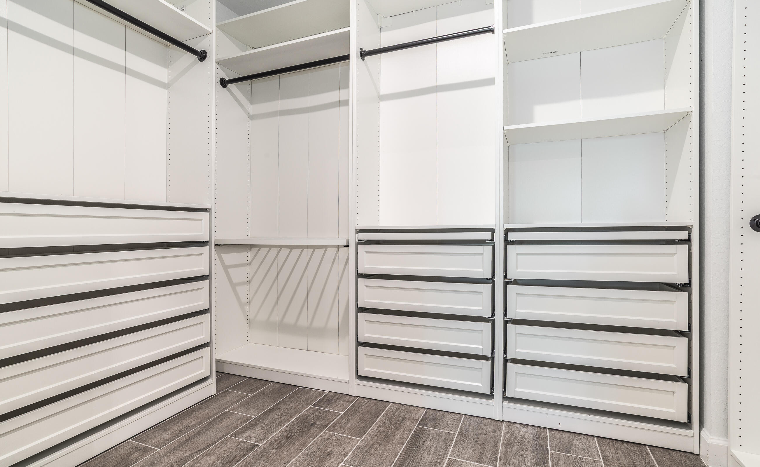 6378 NW Windwood Way