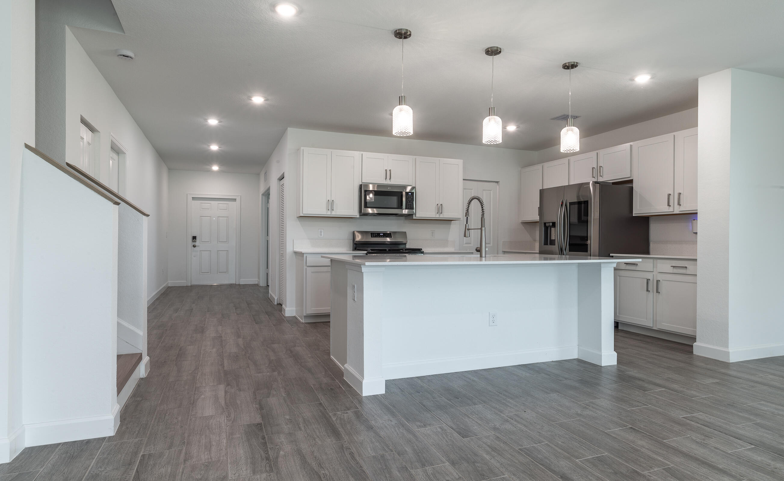 6378 NW Windwood Way