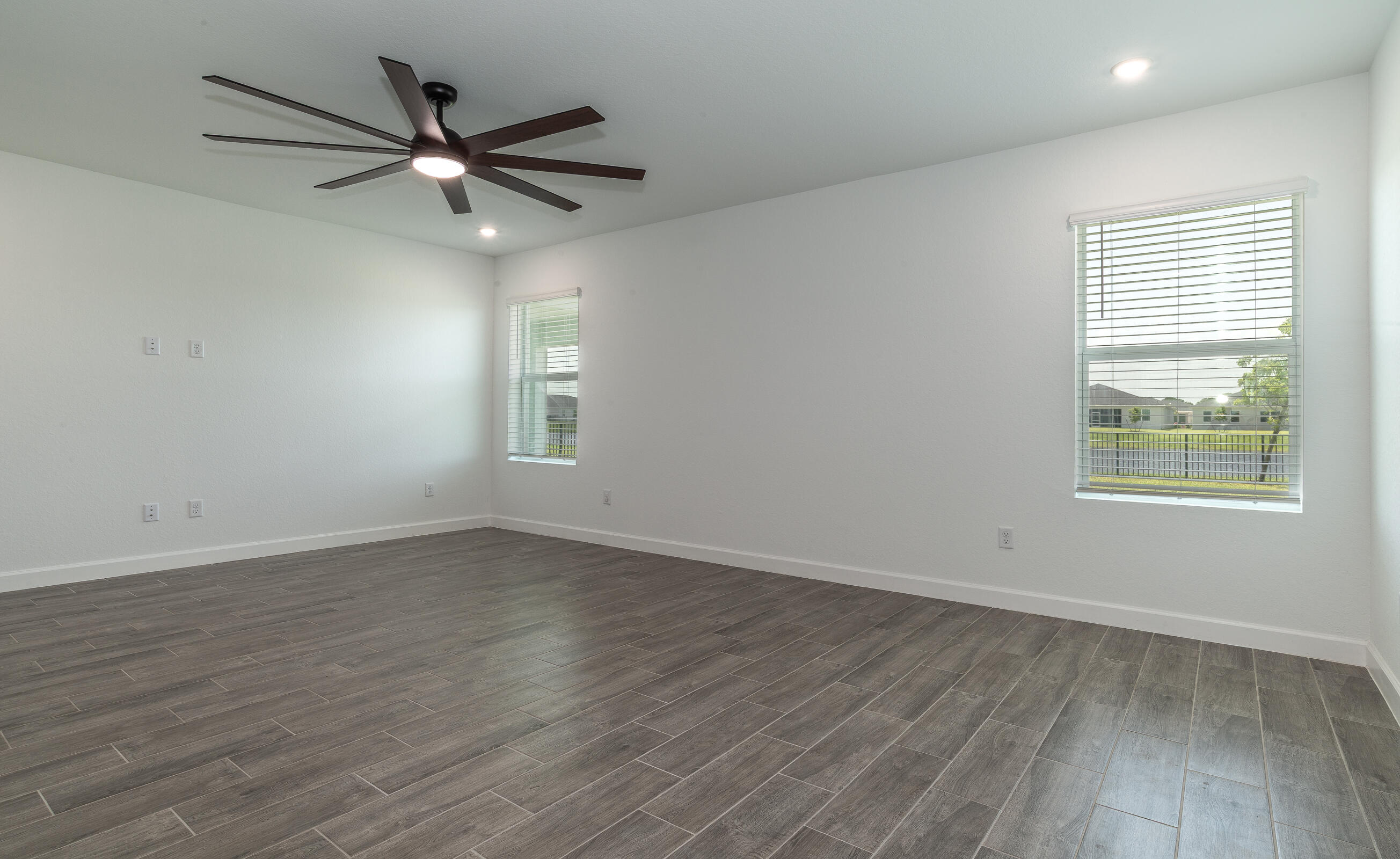 6378 NW Windwood Way