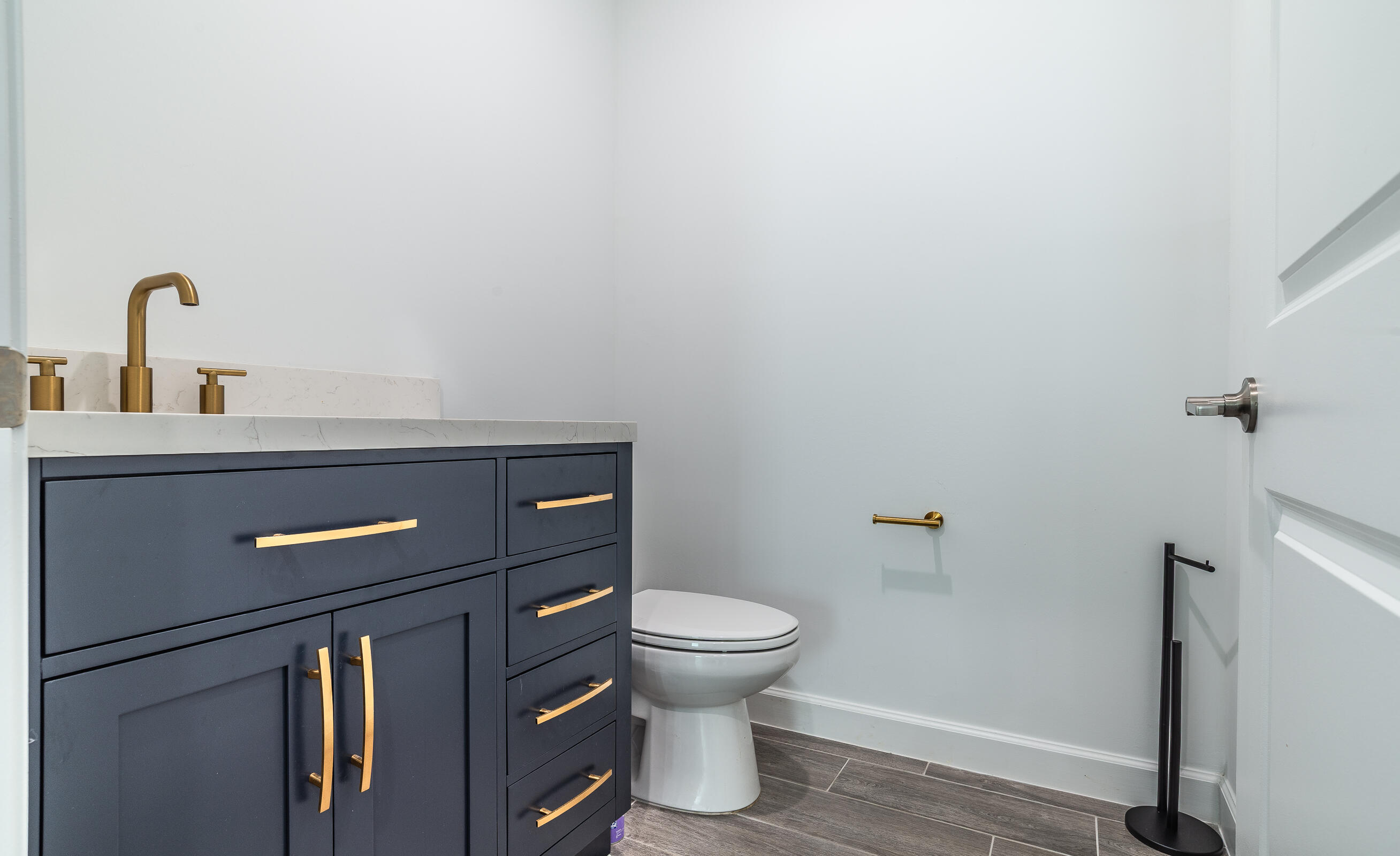 6378 NW Windwood Way