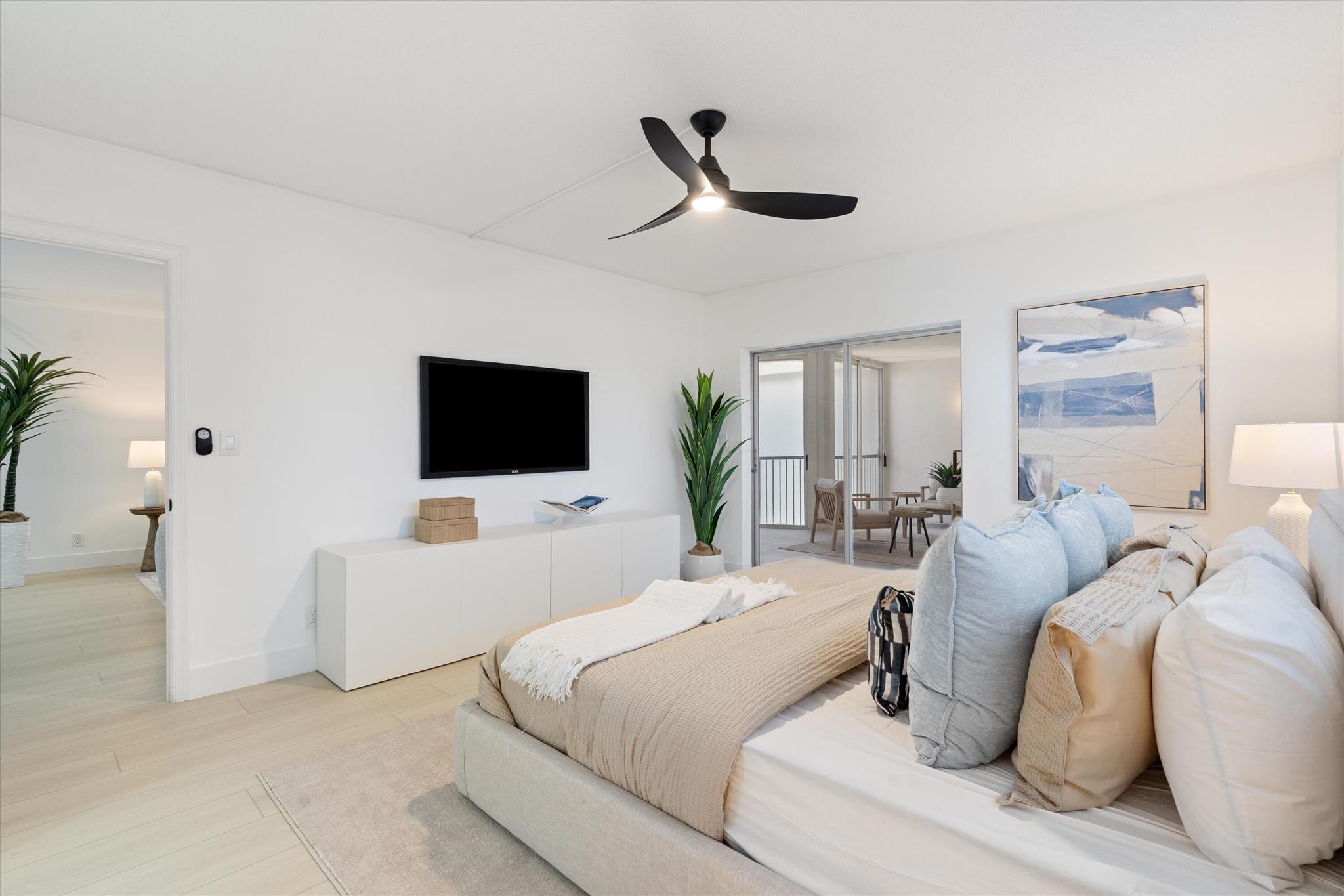 700 NE Harbour Terrace 3320