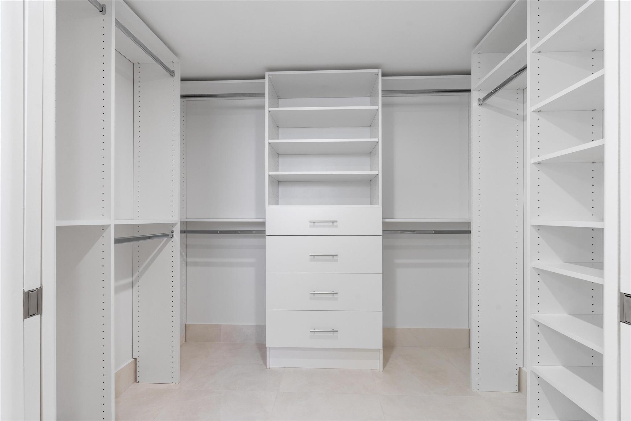 700 NE Harbour Terrace 3320