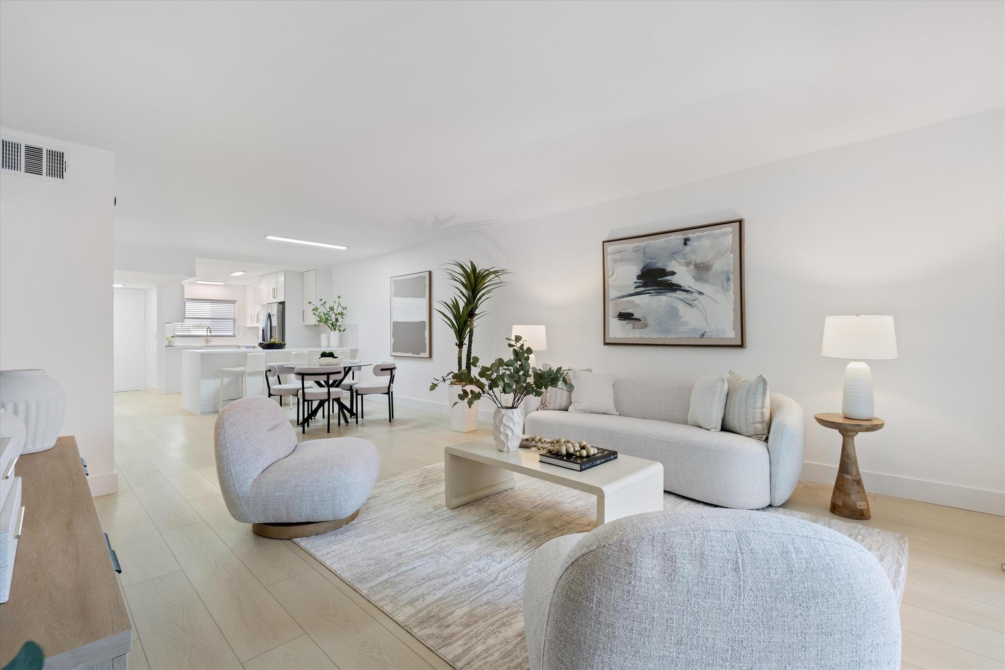 700 NE Harbour Terrace 3320