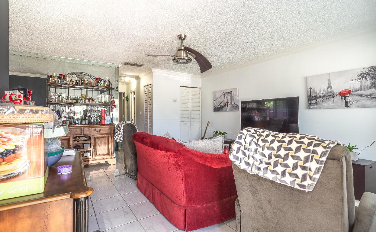 3200 NW 5th Terrace 4