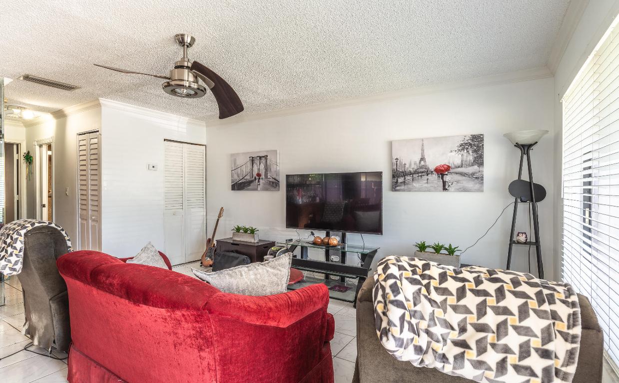 3200 NW 5th Terrace 4