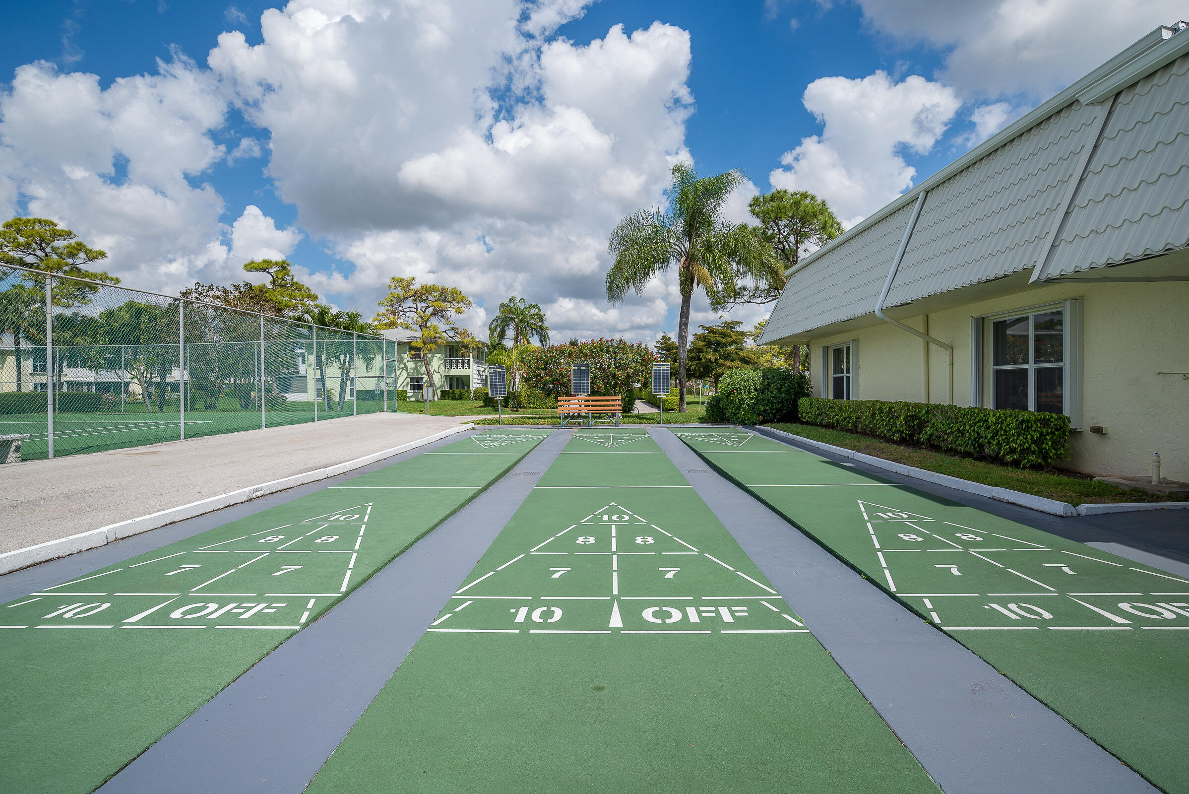 2915 SW 15th Street 203