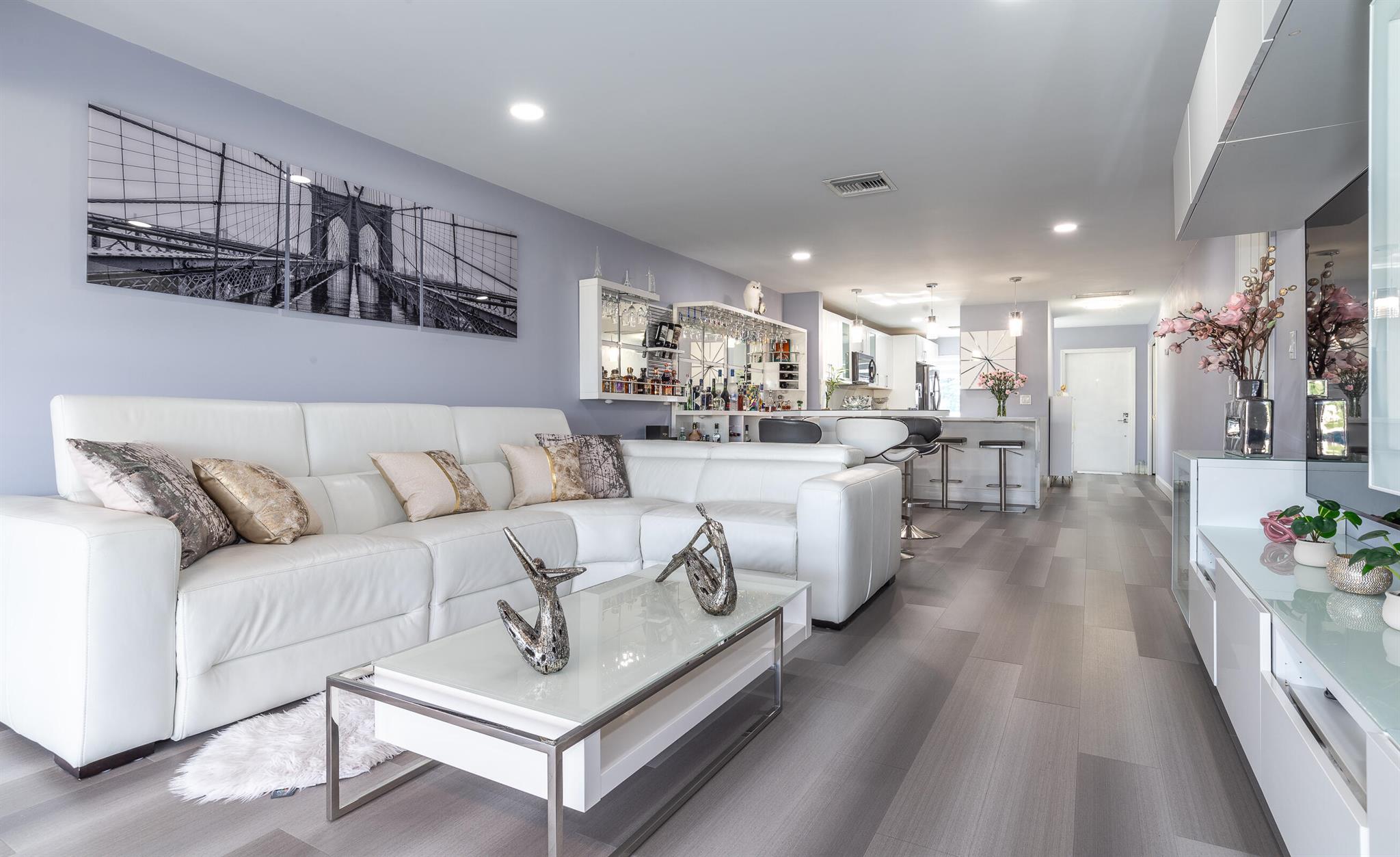 2915 SW 15th Street 203