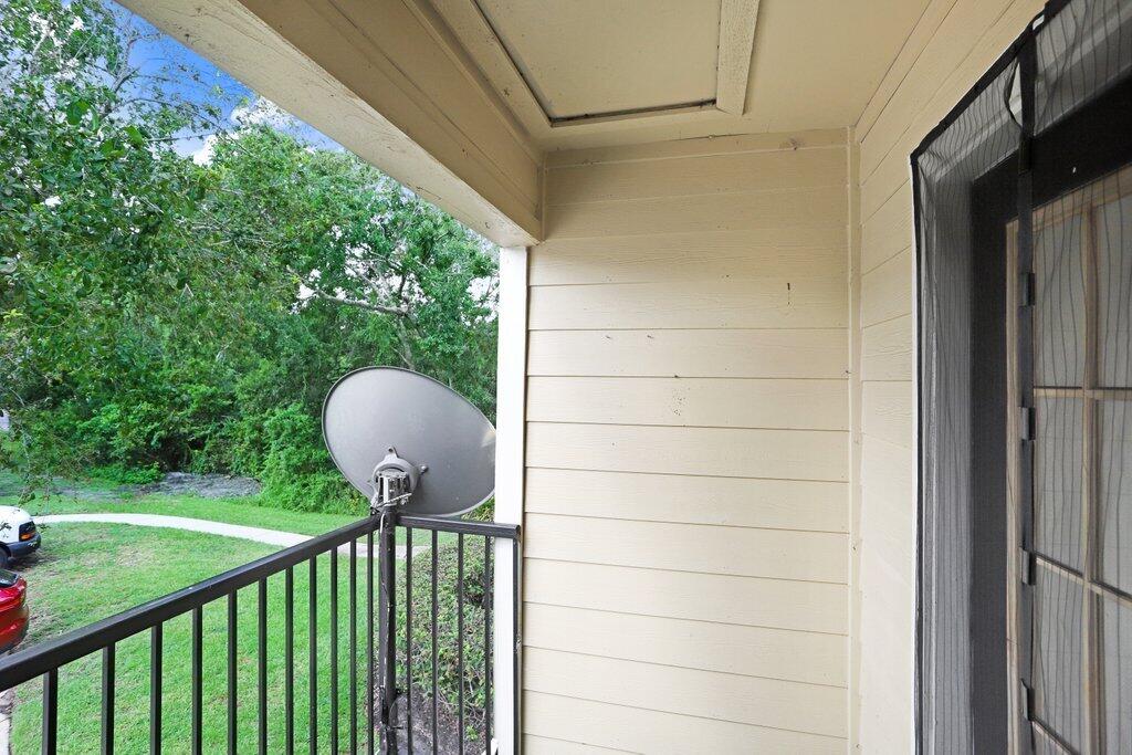 8702 Mallard Reserve Drive 202