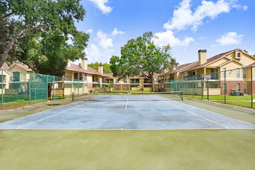 8702 Mallard Reserve Drive 202