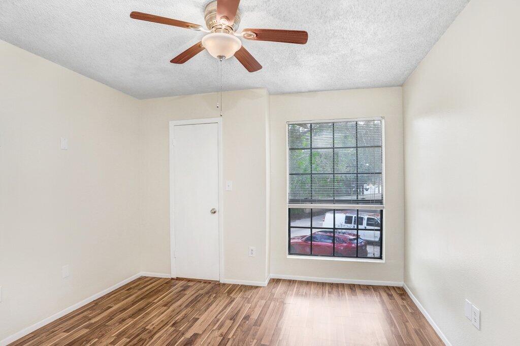 8702 Mallard Reserve Drive 202