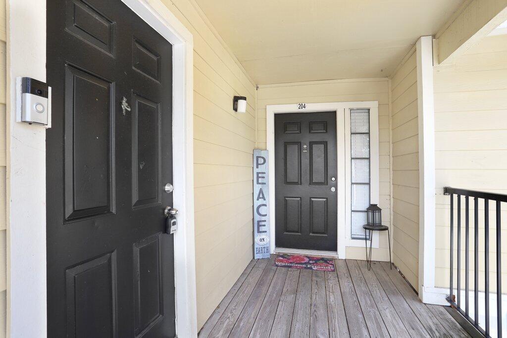 8702 Mallard Reserve Drive 202