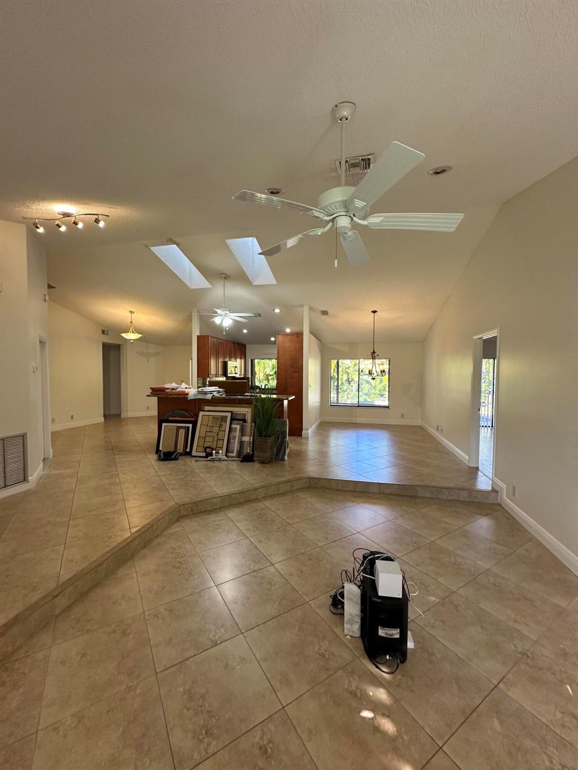 7689 W Country Club Boulevard