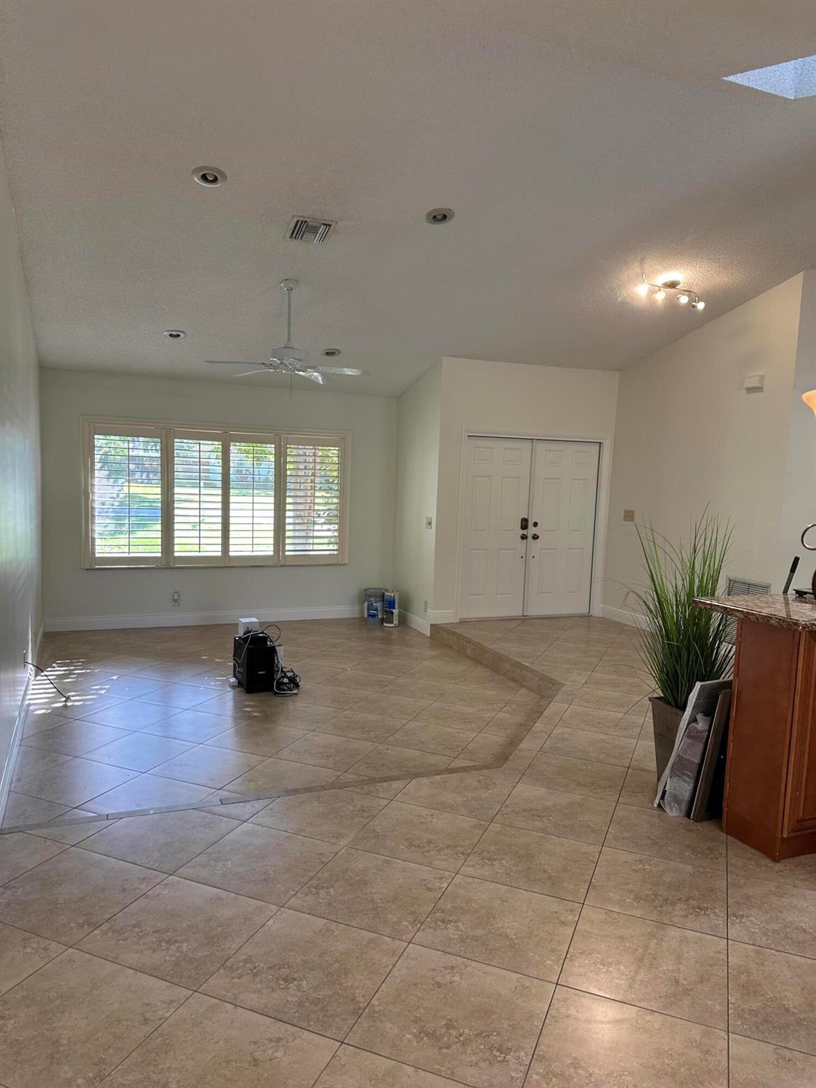 7689 W Country Club Boulevard