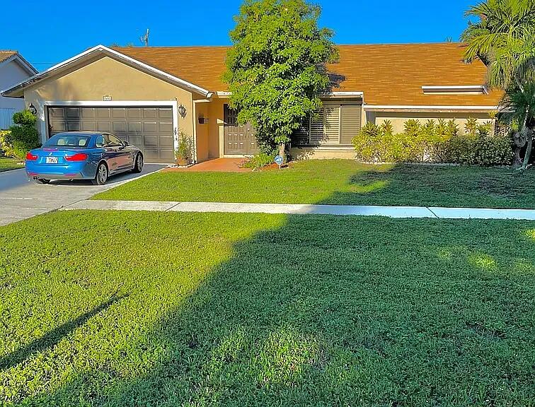 7689 W Country Club Boulevard